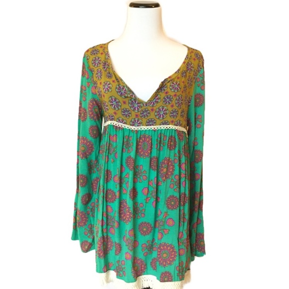 NATURAL LIFE Tops - Live Happy by Natural Life hippy boho festival S/M